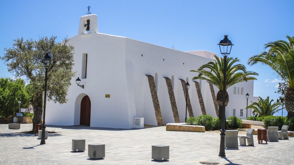 Iglesia de Es Cubells